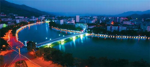 南方窗外风景视频（宜昌余海波）