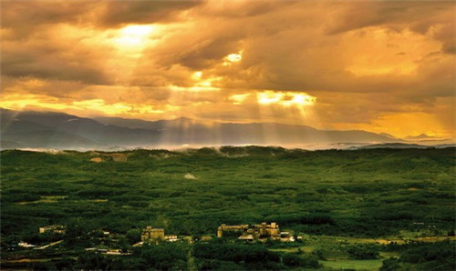 依兰有什么景点免费的（依兰旅游景点门票价格）