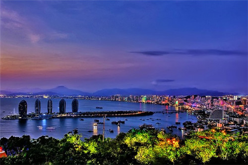 贵州有什么自然景点介绍（贵州有哪些自然旅游资源?）