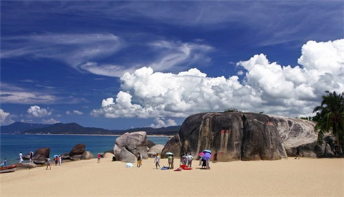 宜宾五粮液旅游景区必玩景点有哪些(宜宾五粮液景区要门票吗)